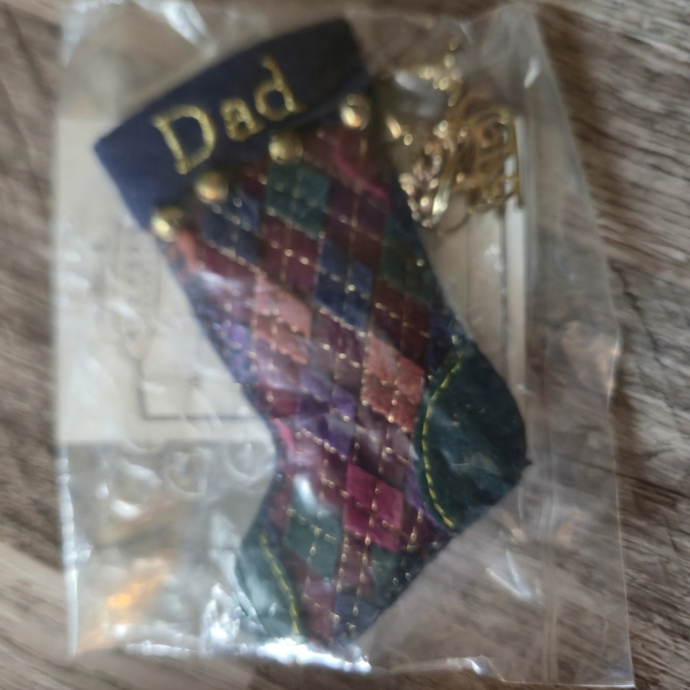 Hallmark Keepsake 2002 Dad Stocking Ornament Felt Argyle Christmas Sleigh - Picture 10 of 10